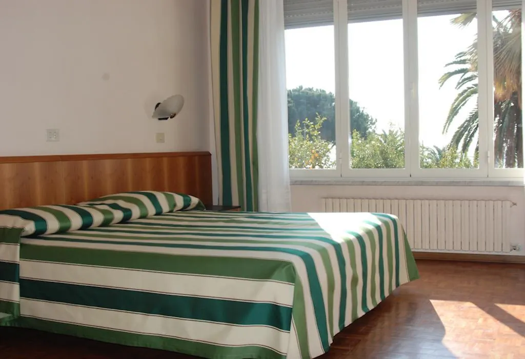 ***  Hotel Napoleon Sanremo Italy